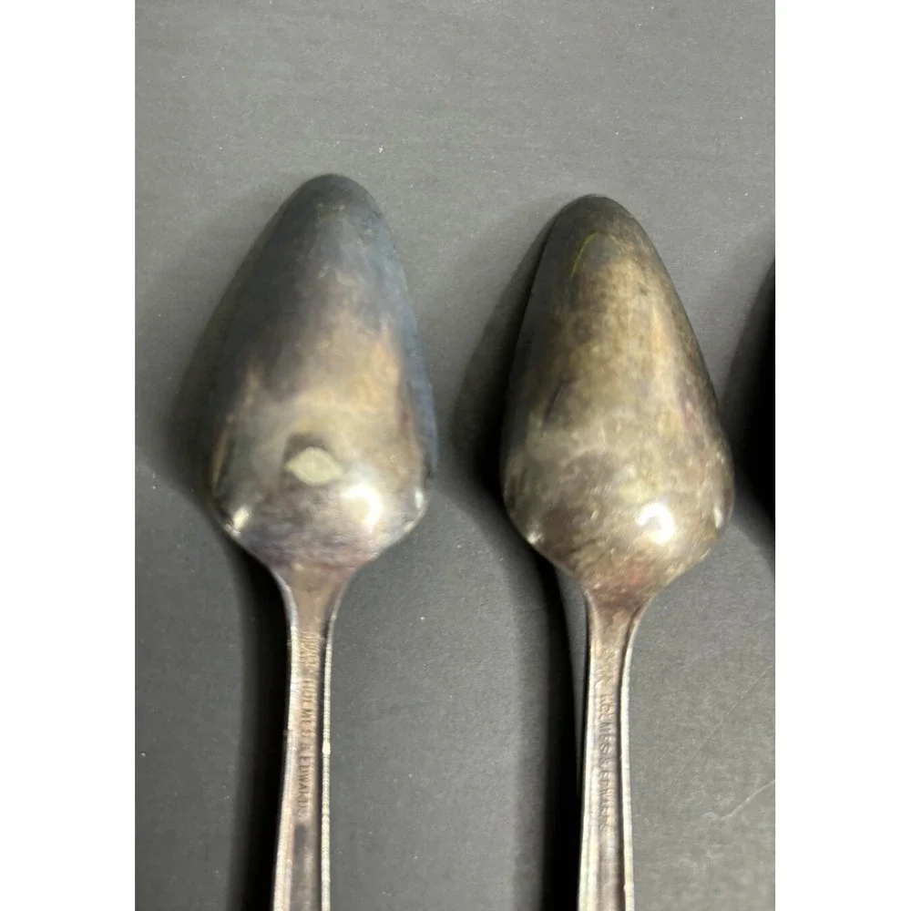 4 International Century Fruit Spoons 5 7/8